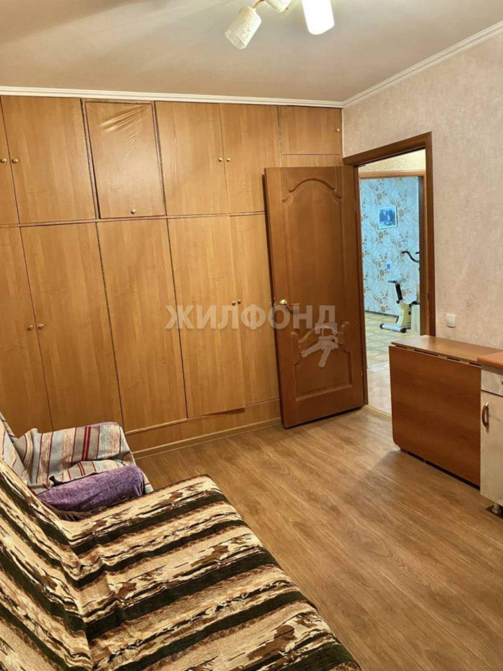 3-комн квартира 12 микрорайон, д.9