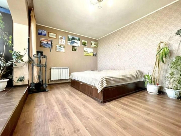 2-комн квартира Моховая ул, 1