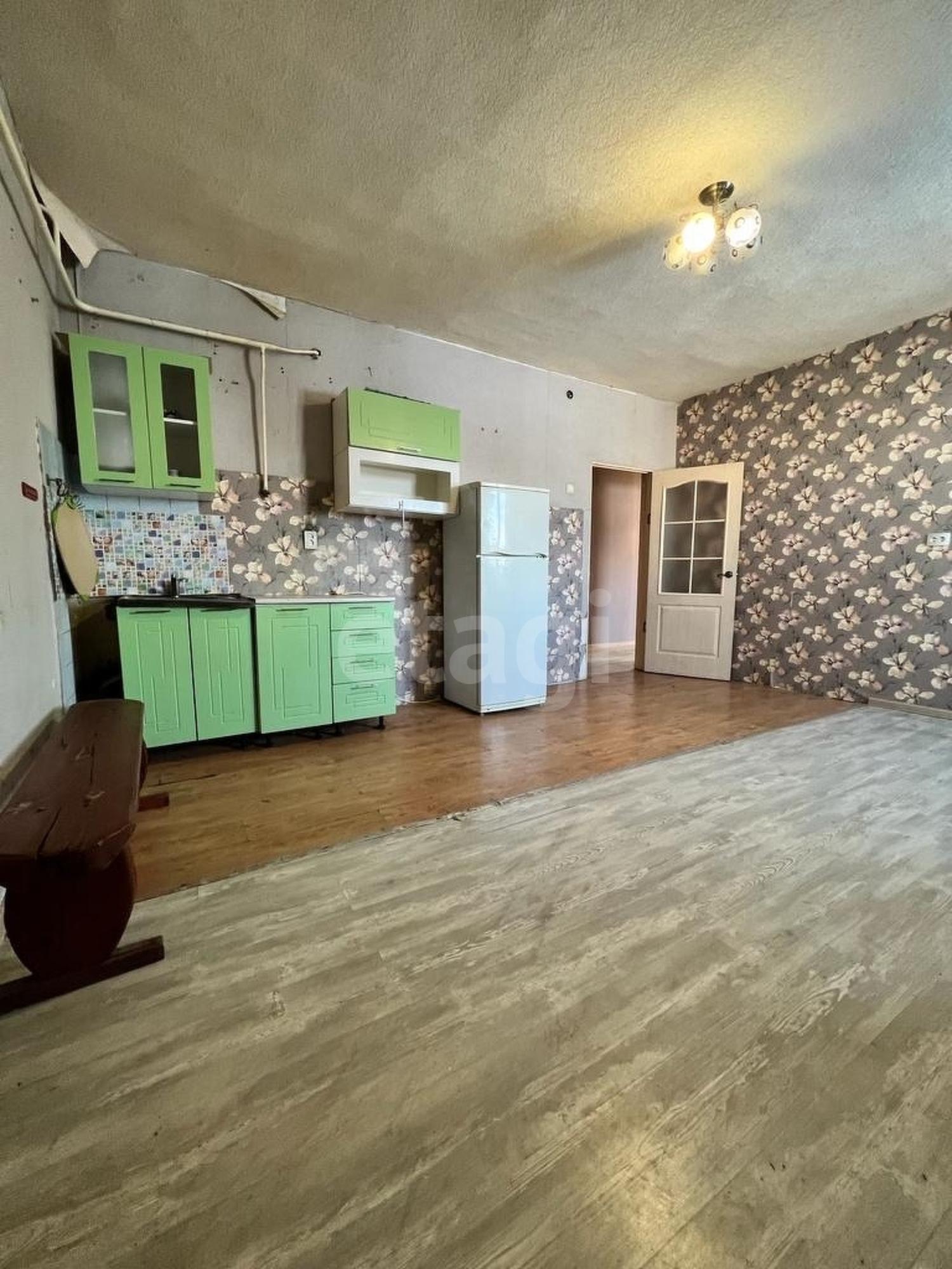 Купить дачу, дом, коттедж за 1 900 000 рублей на улица Калинина