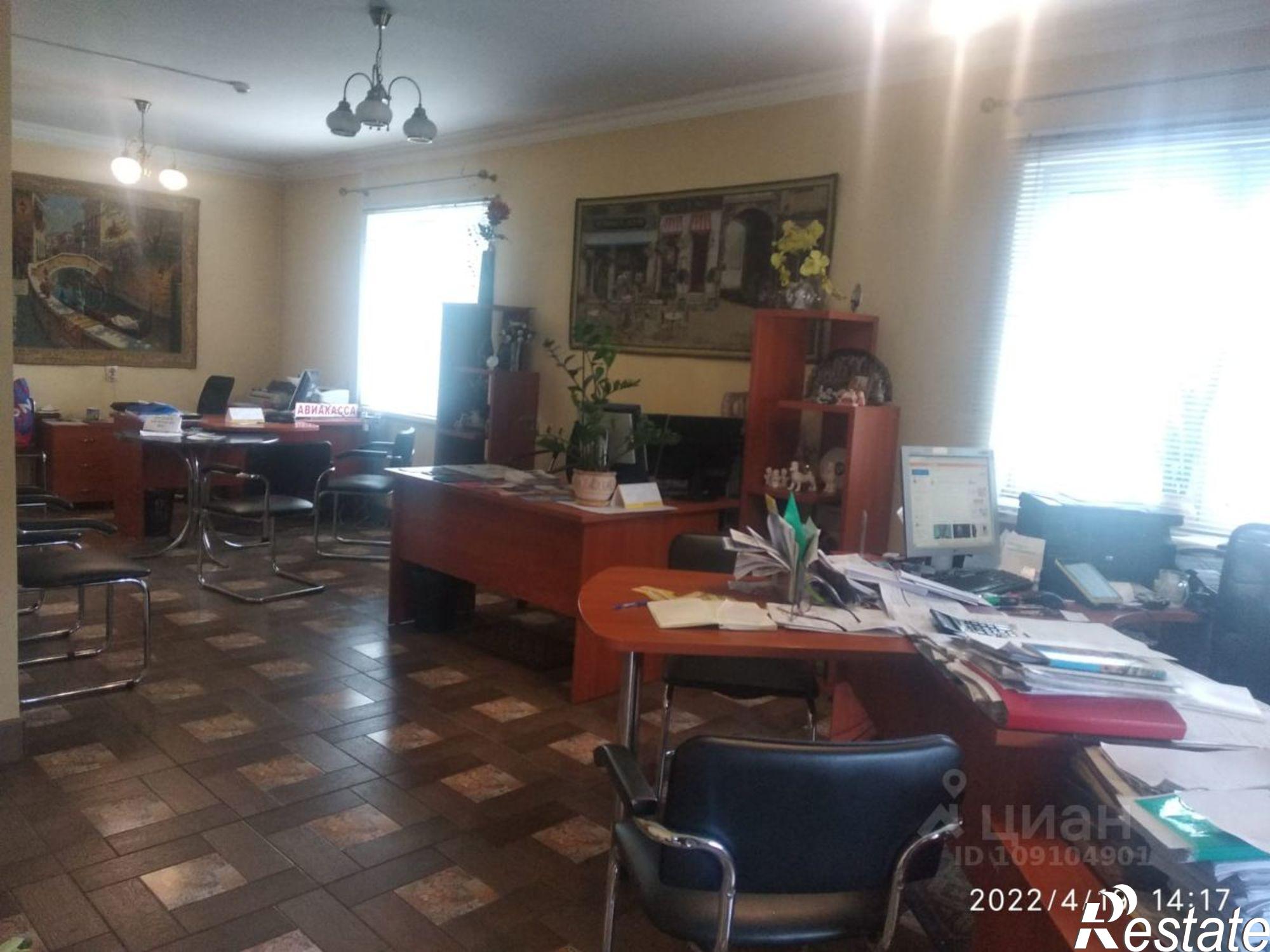 Сдать офис, помещение под офис за 49 826 рублей на проспект Ленина, 32