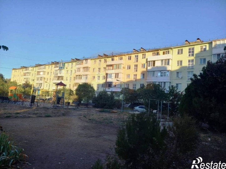 3-комн квартира Строительная ул., 14
