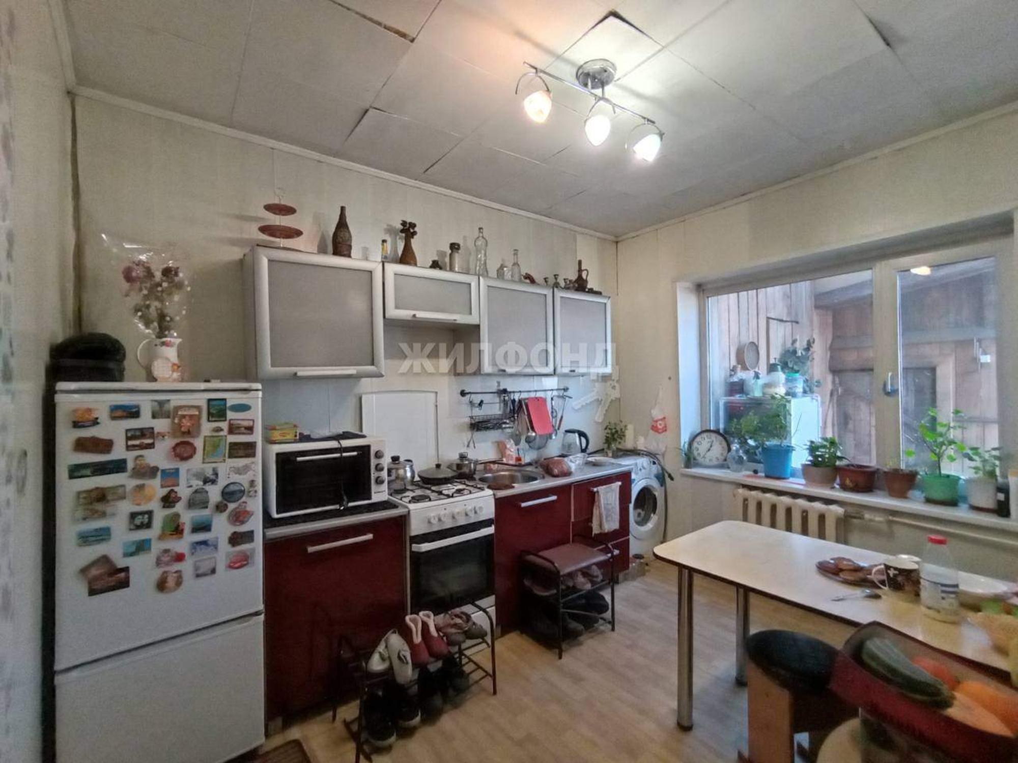 Купить дачу, дом, коттедж за 4 100 000 рублей на Цветочная улица