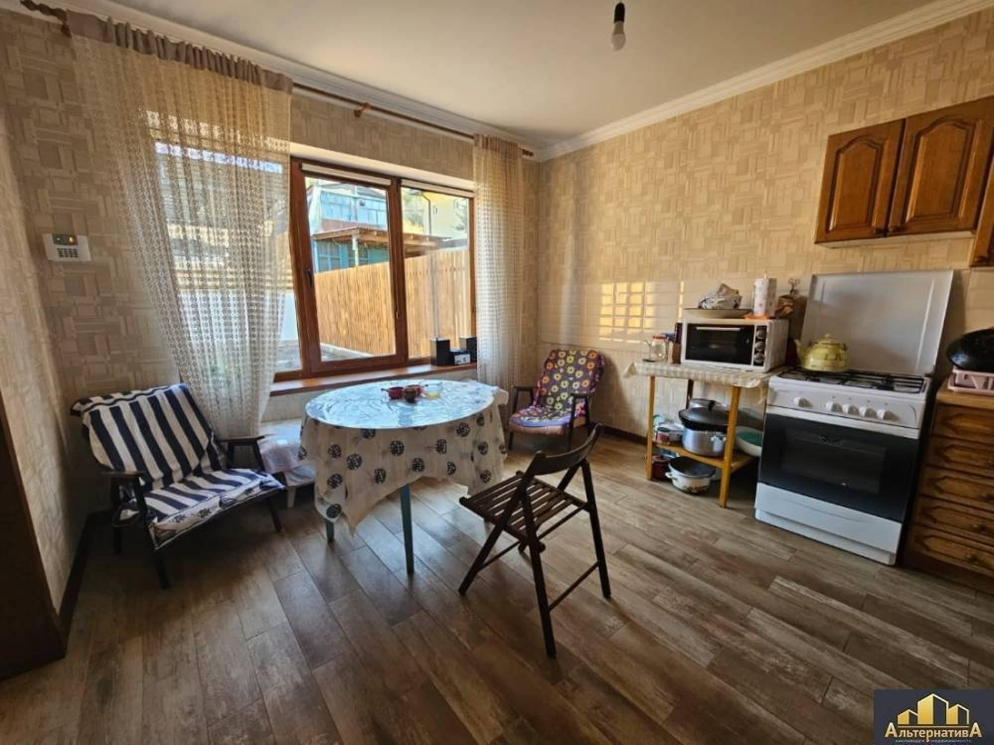 Купить дачу, дом, коттедж за 22 000 000 рублей на с/т Садовая балка