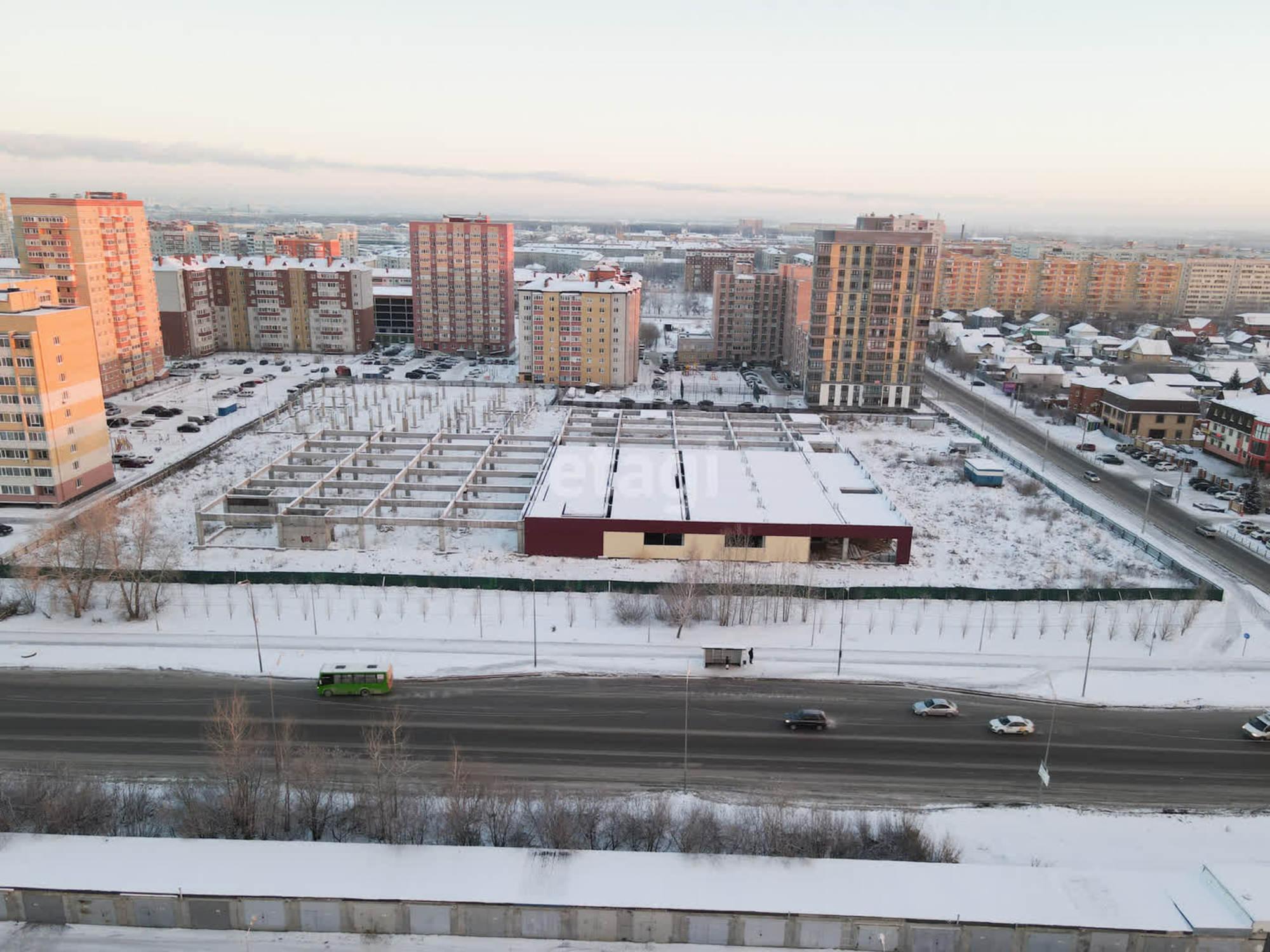 Купить торговое помещение за 498 000 000 рублей на Широтная 217