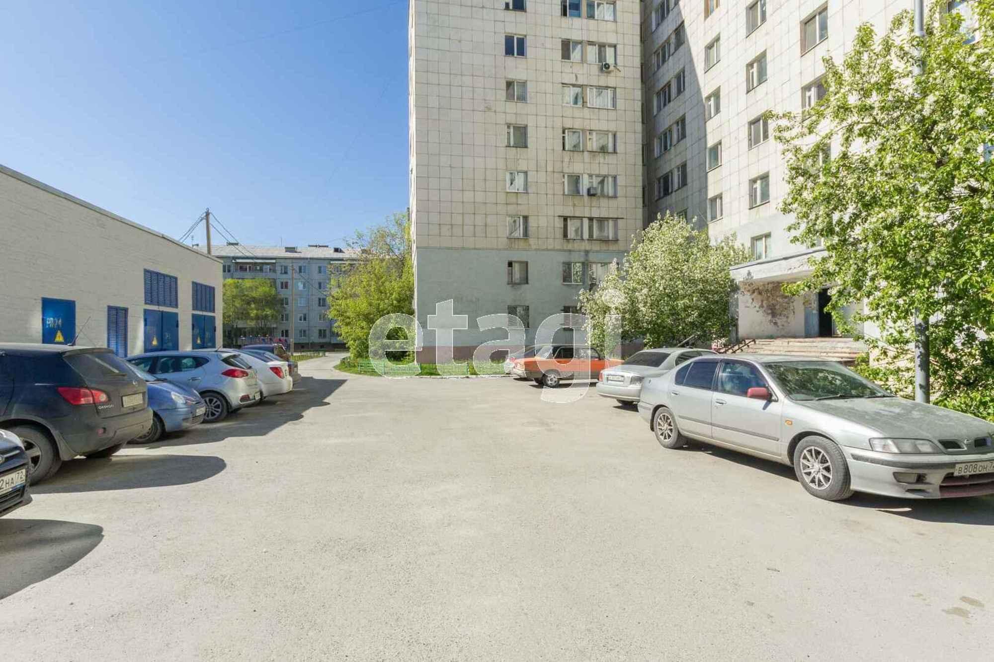 Купить комнату за 2 100 000 рублей на 30 лет Победы, 142