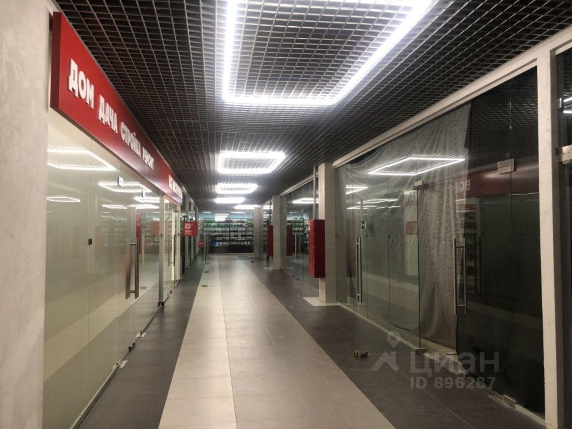 Сдать торговое помещение за 74 000 рублей на Южное шоссе, 43