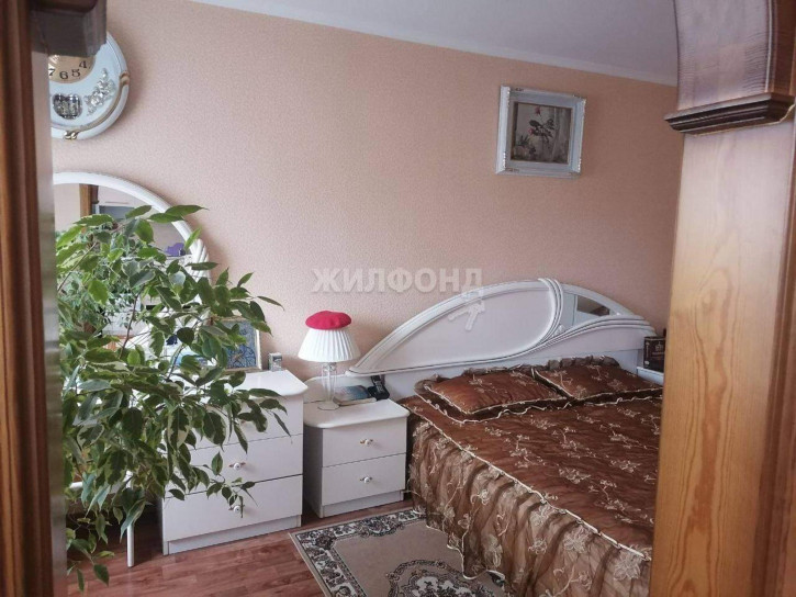 2-комн квартира Михаила Митрофанова улица, д.35