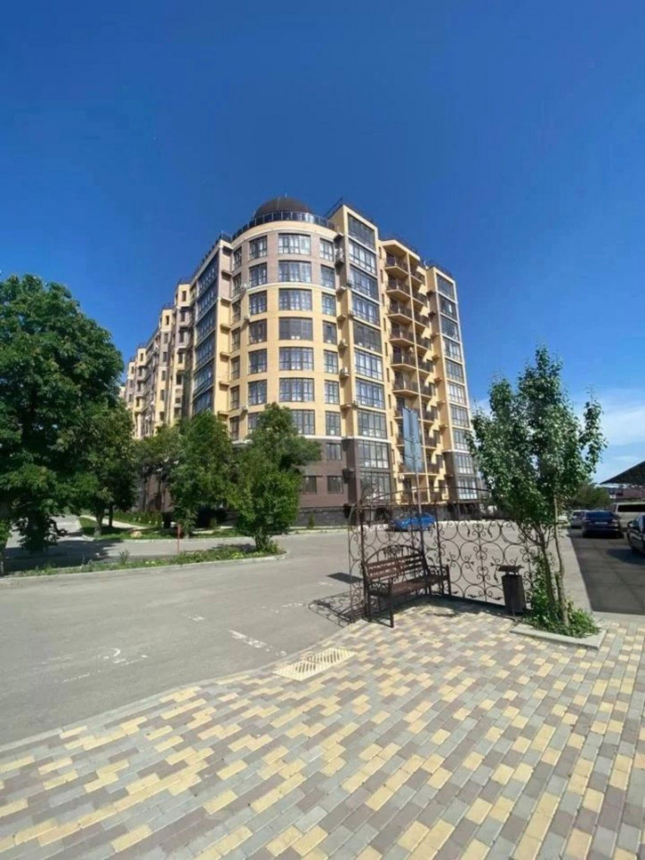 2-комн квартира Адмиральского ул, 1а