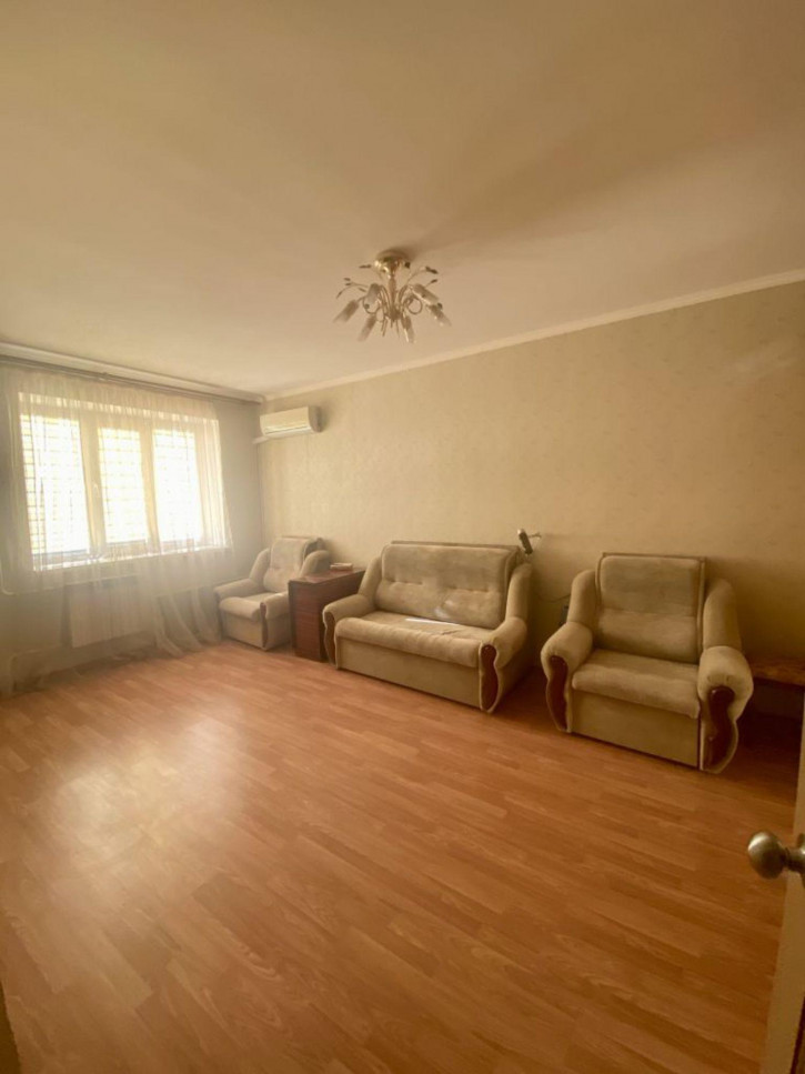 2-комн квартира Адмиральского ул, 6а