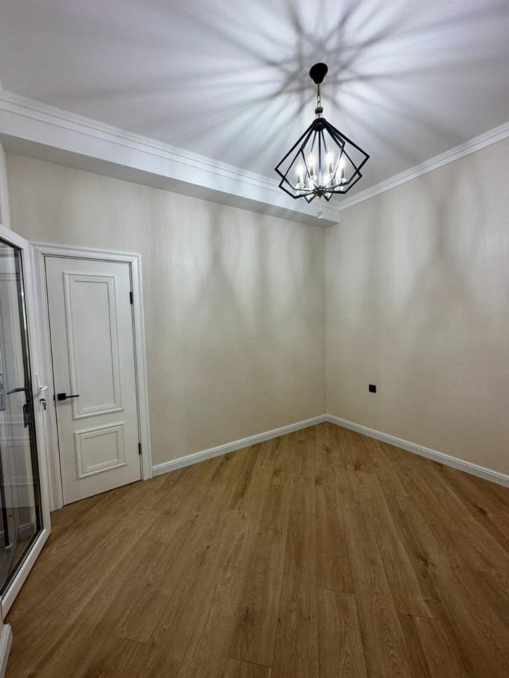 2-комн квартира Бунимовича ул, 15к2
