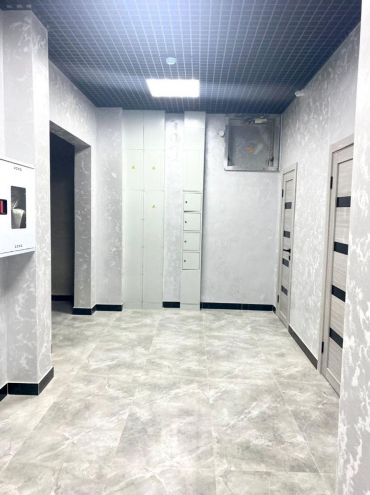 2-комн квартира 295 Стрелковой Дивизии ул, 21
