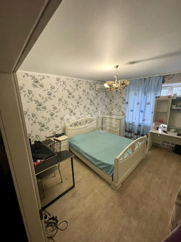 4-комн квартира Богдана Хмельницкого, 40
