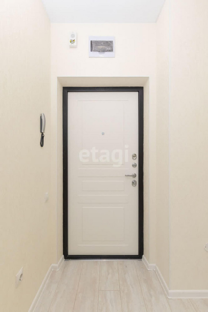 Студия Сергея Джанбровского, 3