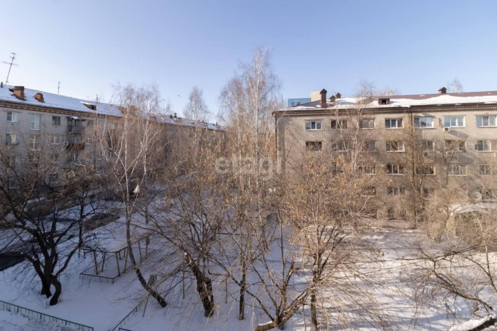 Комната Тульская, 11