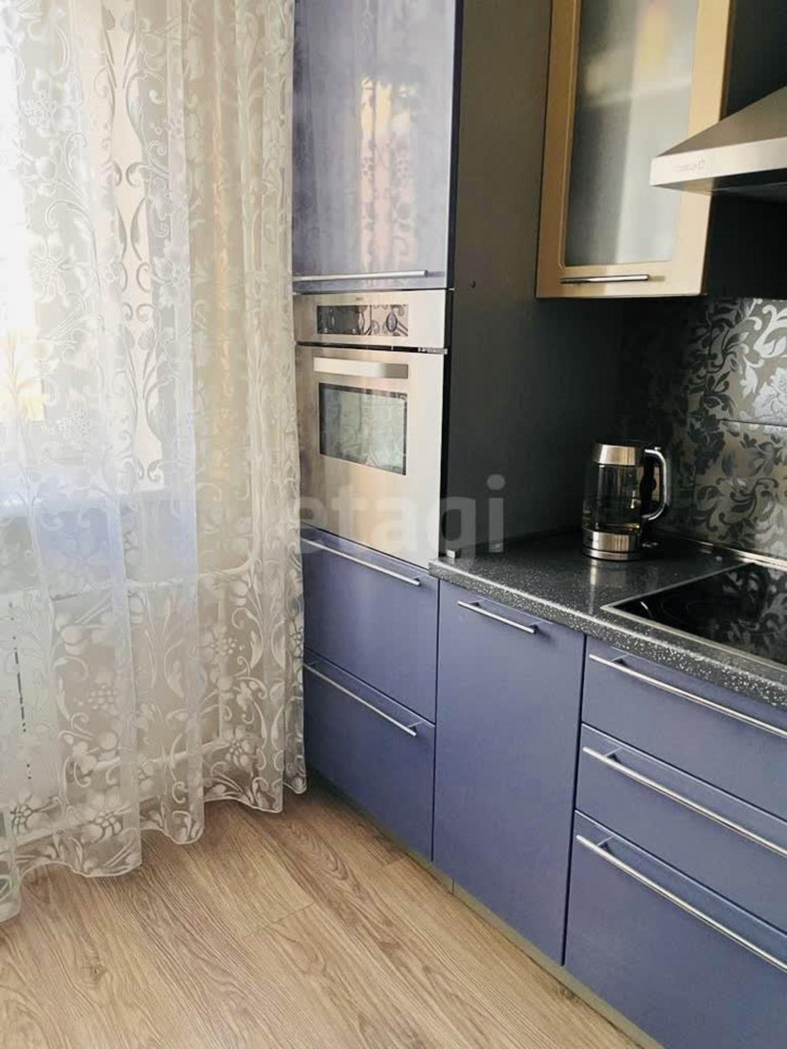 2-комн квартира Станислава Карнацевича, 14