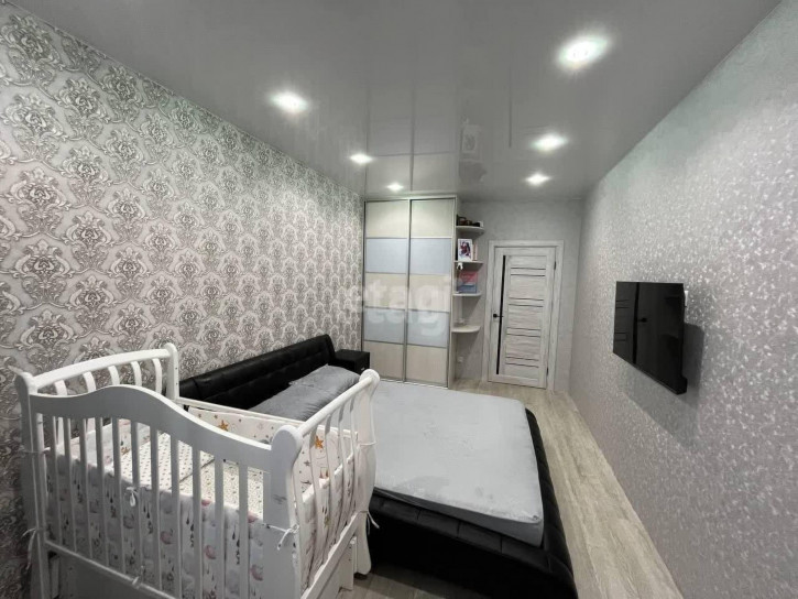 3-комн квартира Судоремонтная, 30