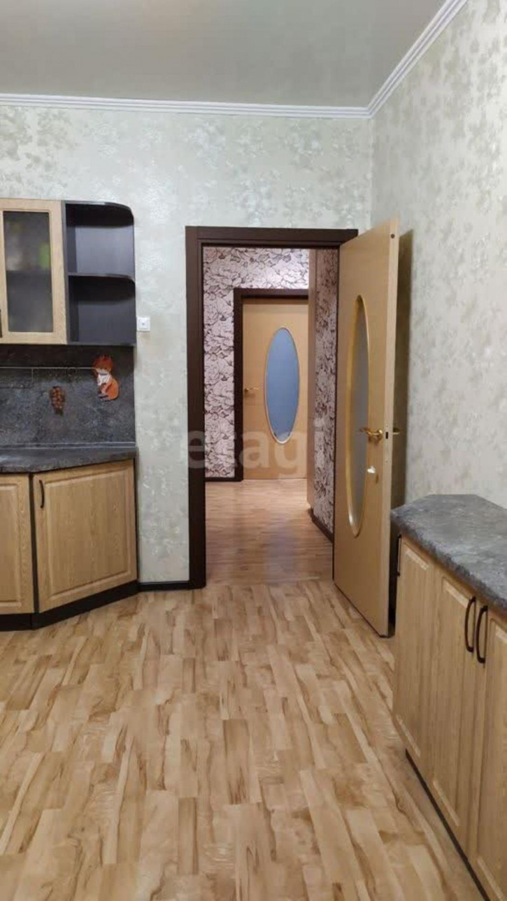 2-комн квартира Островского, 35