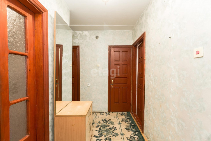 3-комн квартира Мира, 9