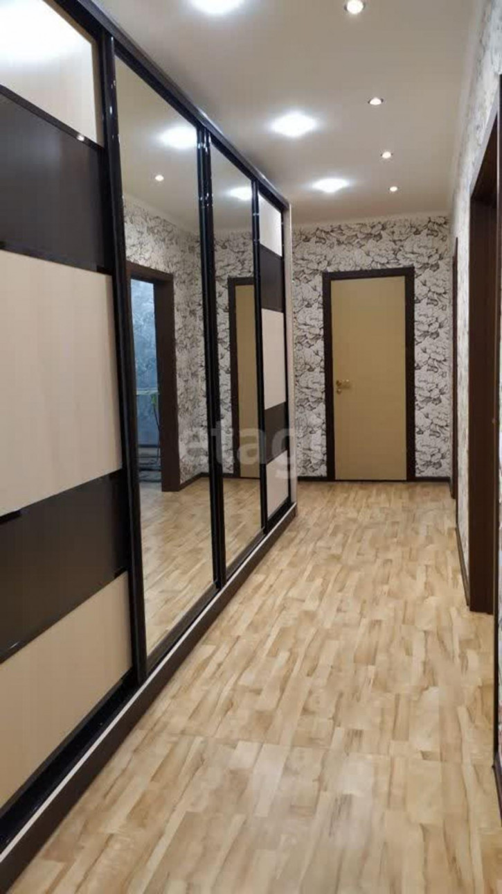 2-комн квартира Островского, 35