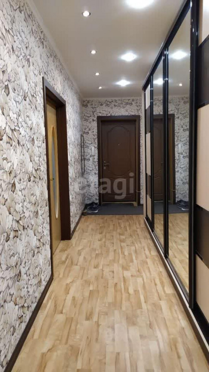 2-комн квартира Островского, 35