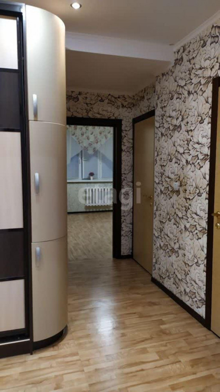 2-комн квартира Островского, 35