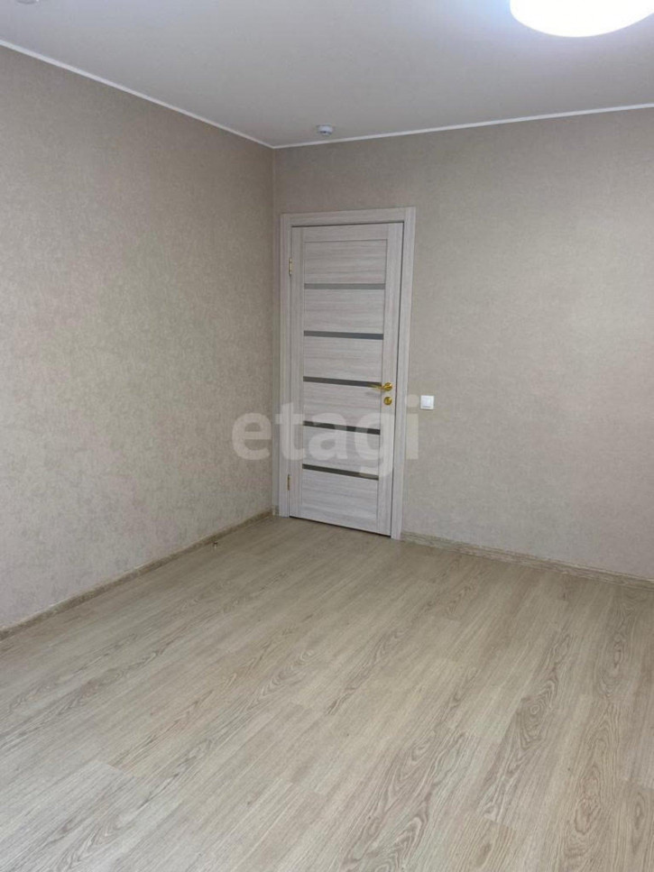 1-комн квартира Краснолесья, 10