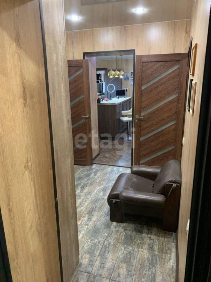 4-комн квартира Папанина, 9