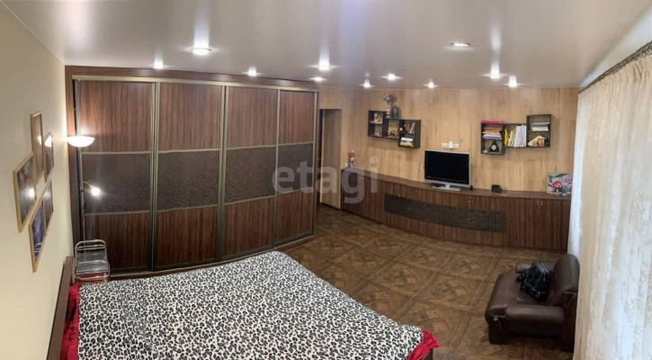 4-комн квартира Папанина, 9