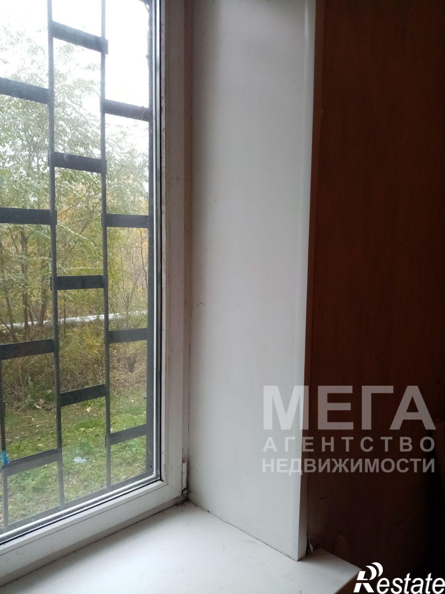 Купить комнату за 700 000 рублей на Трубников ул, 13