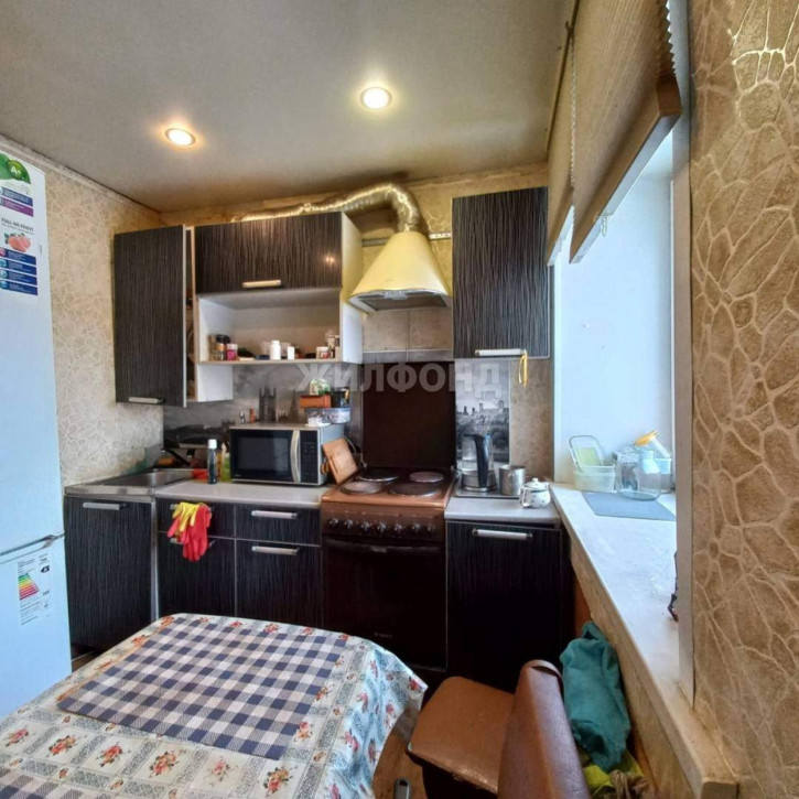 2-комн квартира Орджоникидзе улица, д.10
