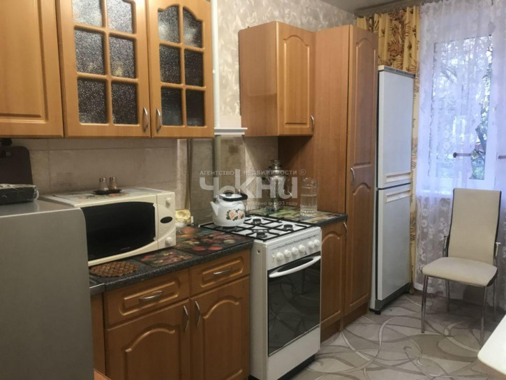 3-комн квартира Верхне-Печерская ул, 4к1