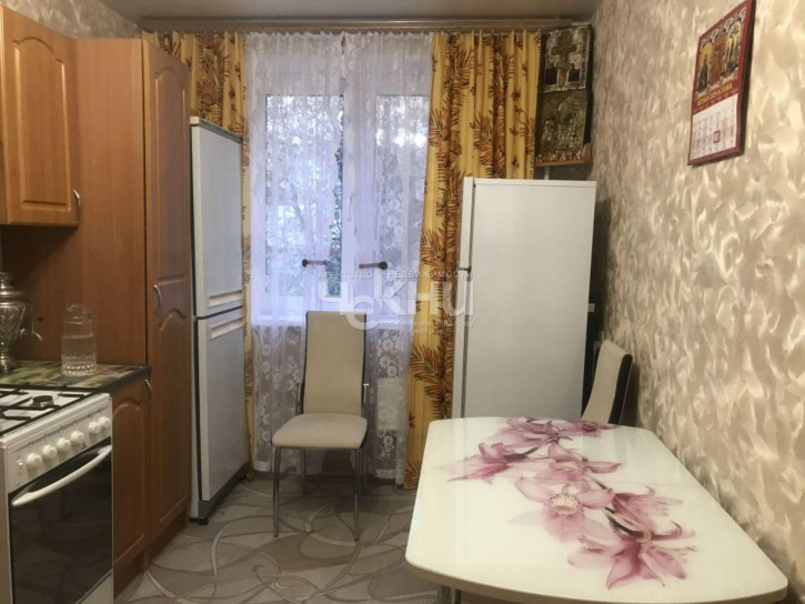 3-комн квартира Верхне-Печерская ул, 4к1