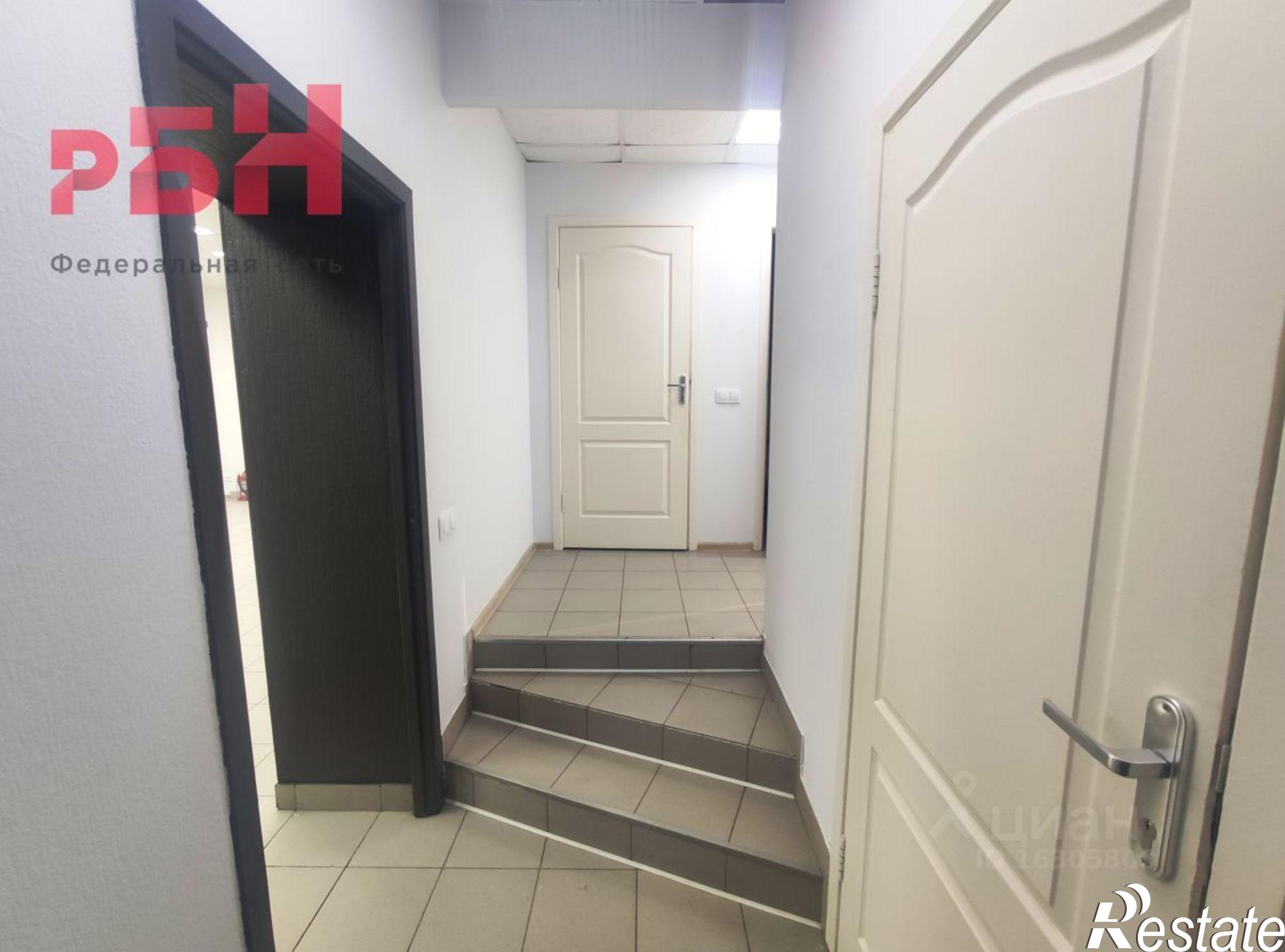 Сдать торговое помещение за 44 694 рублей на улица Победы, 3