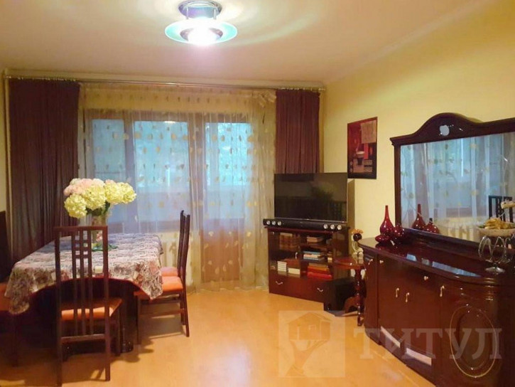 4-комн квартира Болгарстрой