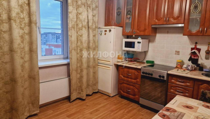 1-комн квартира Тюленина улица, д.12