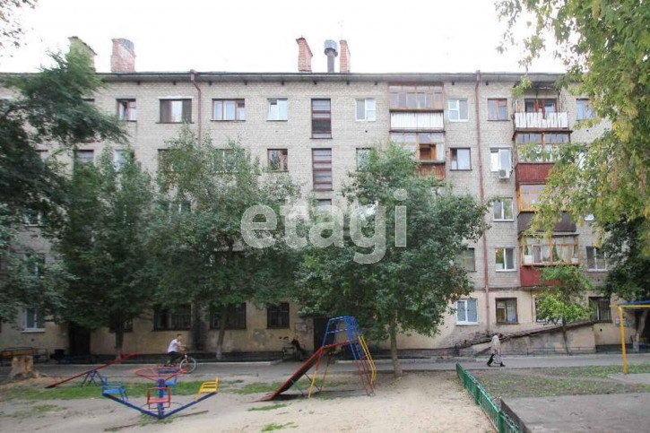 2-комн квартира Пышминская, 3а