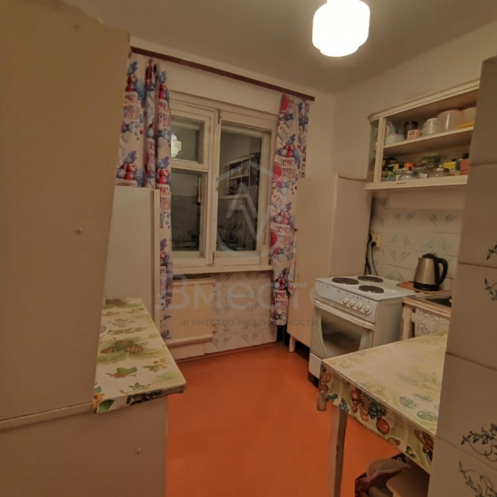 3-комн квартира Петухова, 50