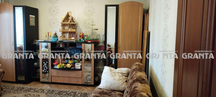 3-комн квартира ул Взлетная, 10