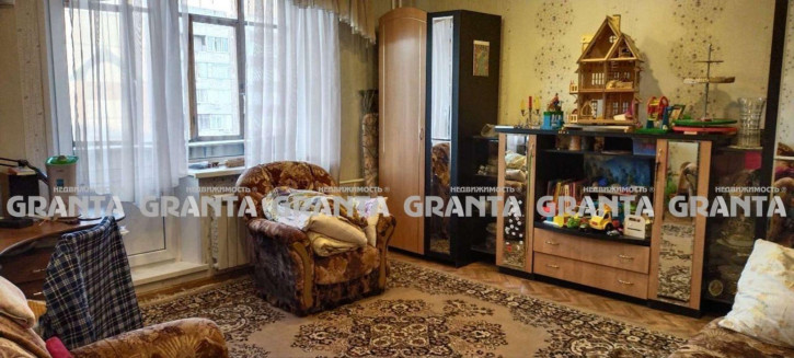3-комн квартира ул Взлетная, 10