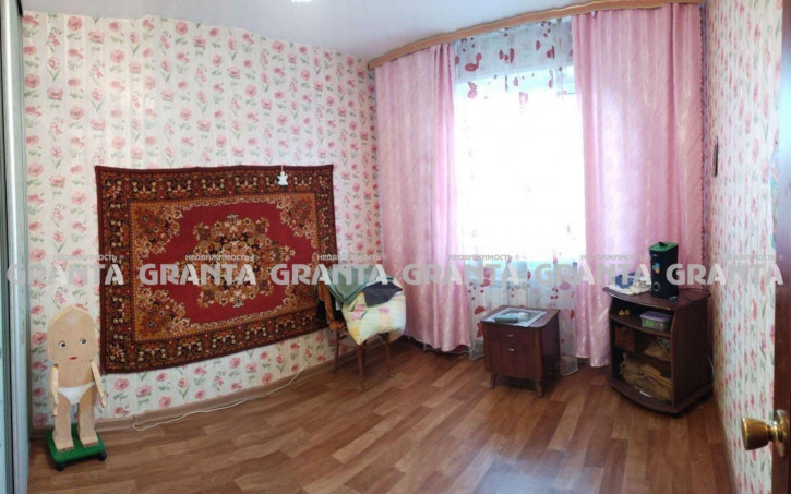 3-комн квартира ул Взлетная, 10