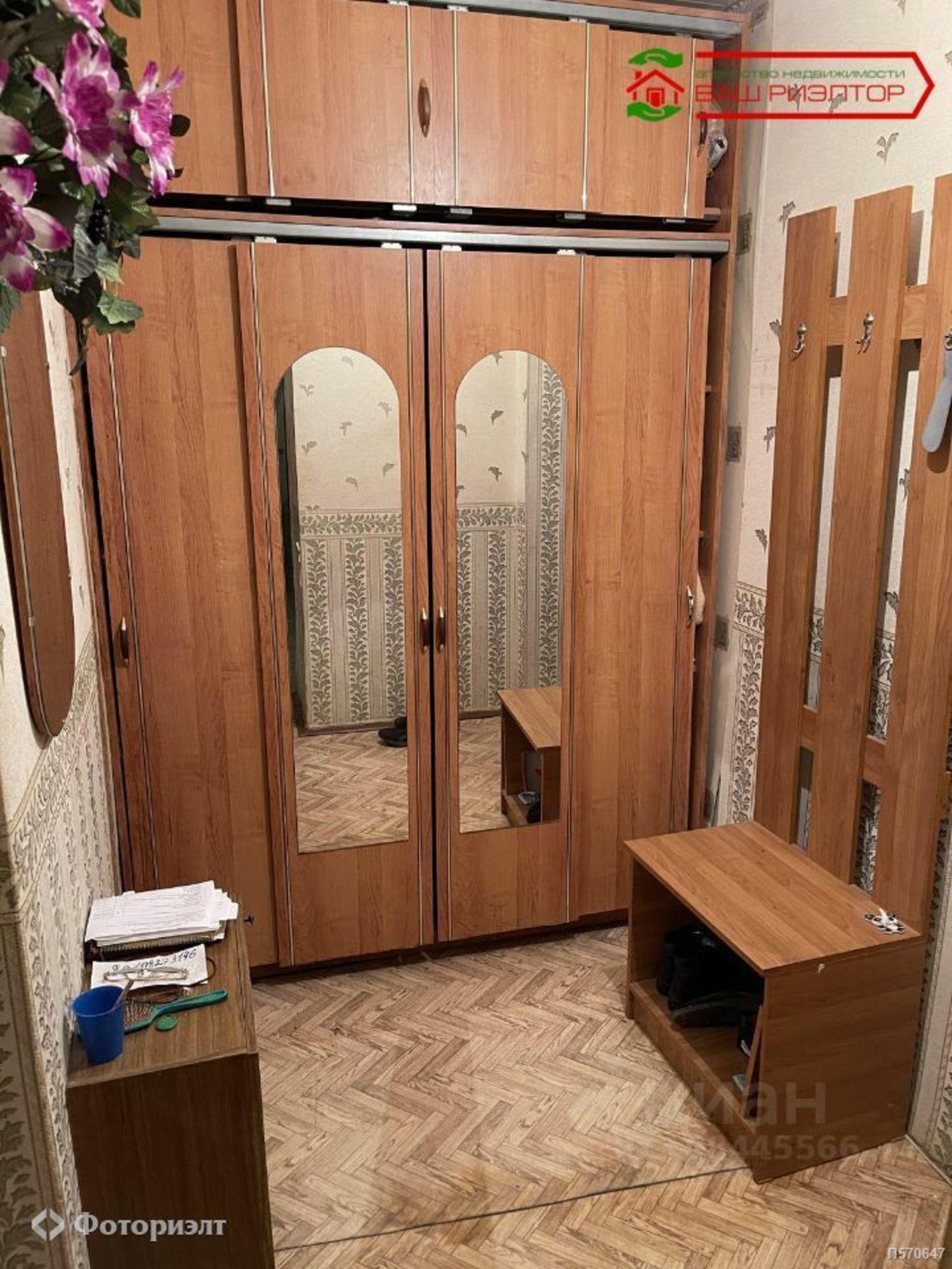 Купить квартиру за 3 290 000 рублей на Саловская ул, 8