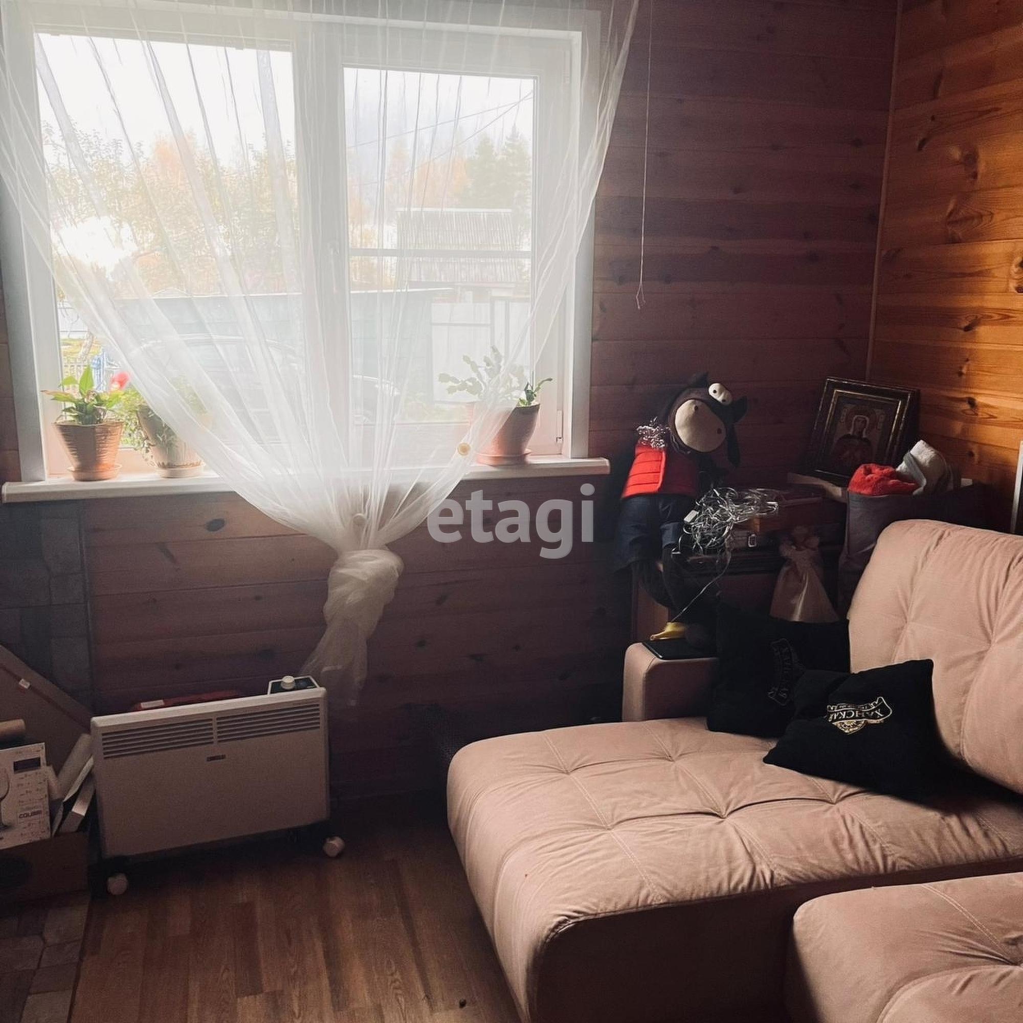 Купить дачу, дом, коттедж за 4 200 000 рублей на Крутик СНТ