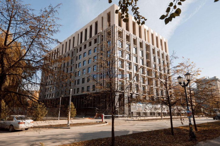 4-комн квартира в новом доме ул. Михаила Перевозчикова,4