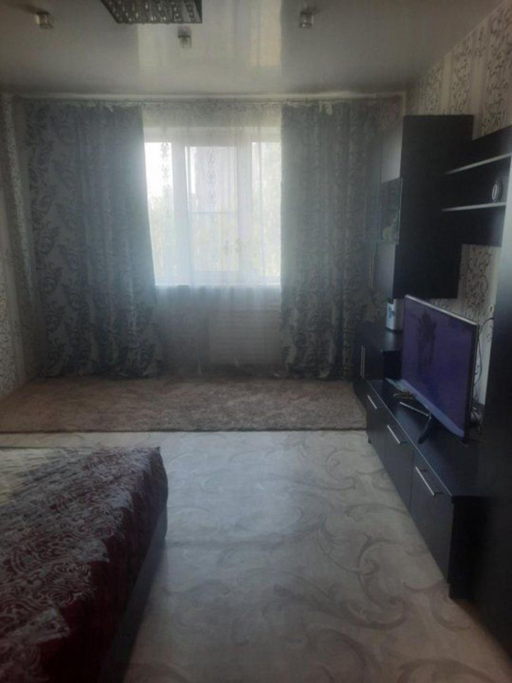 2-комн квартира Безыменского ул, 12