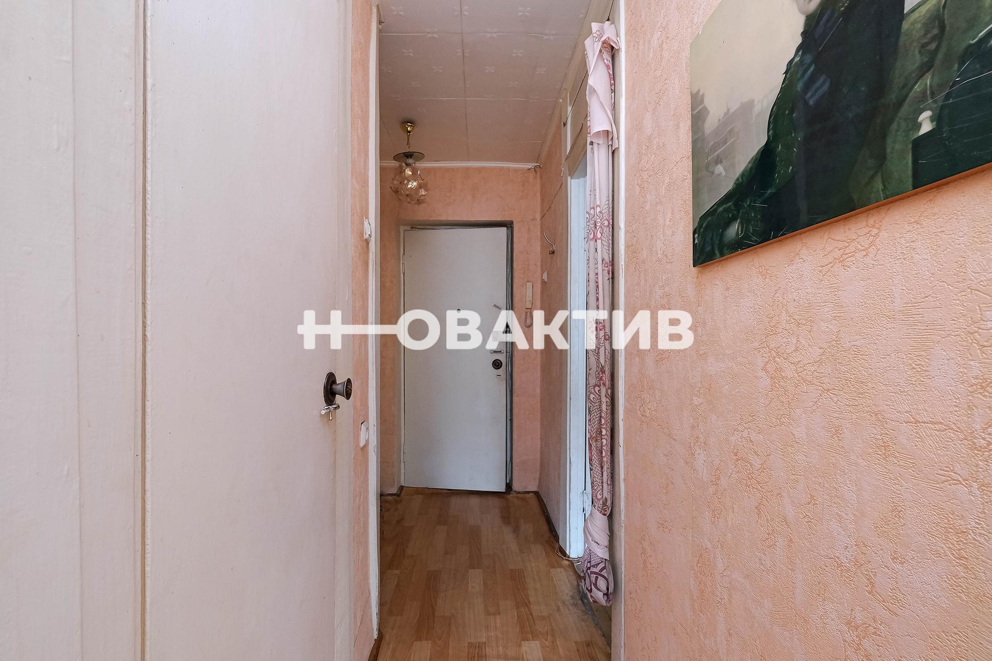 Купить квартиру за 2 440 000 рублей на Зорге, 36