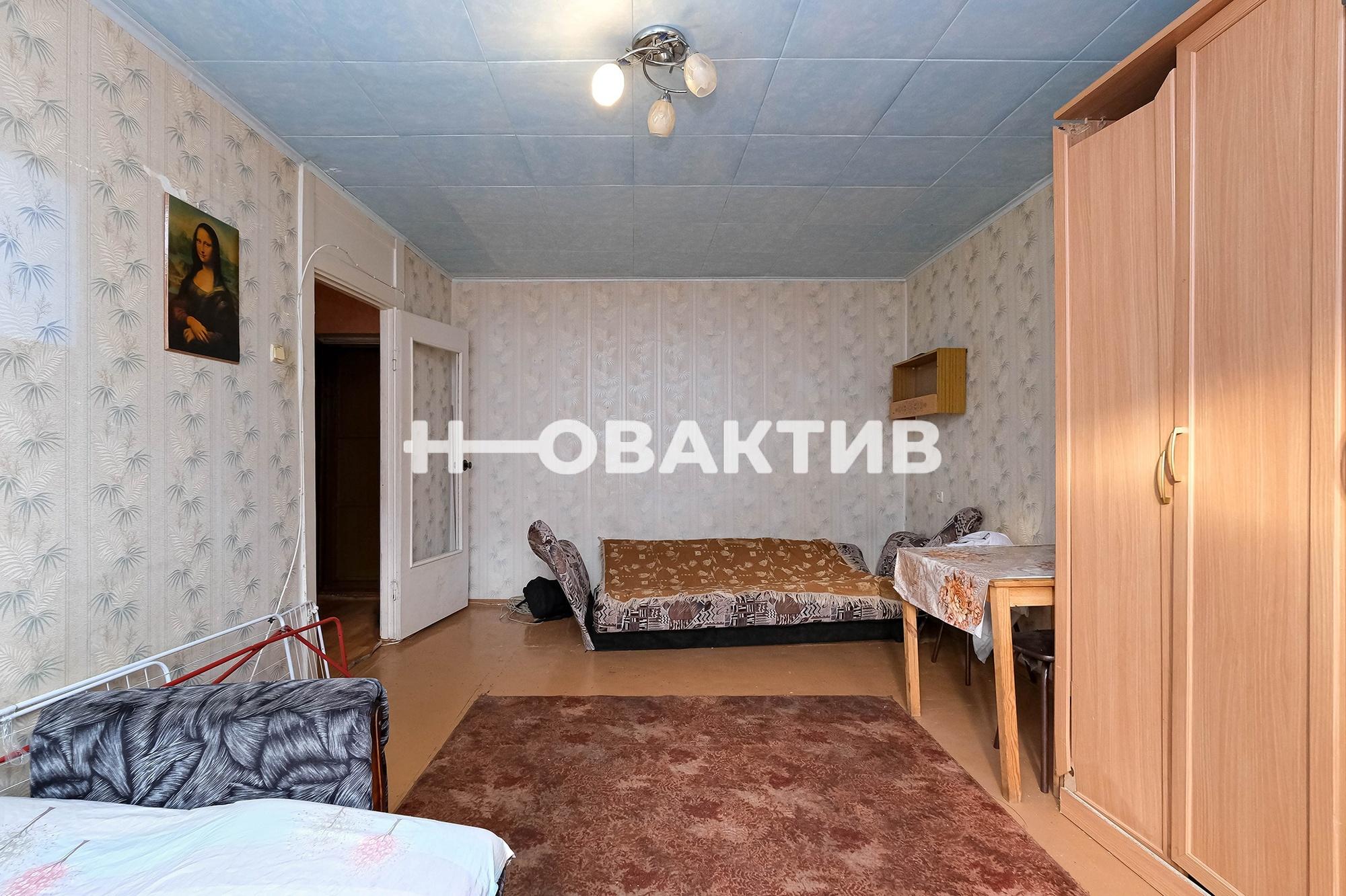Купить квартиру за 2 440 000 рублей на Зорге, 36