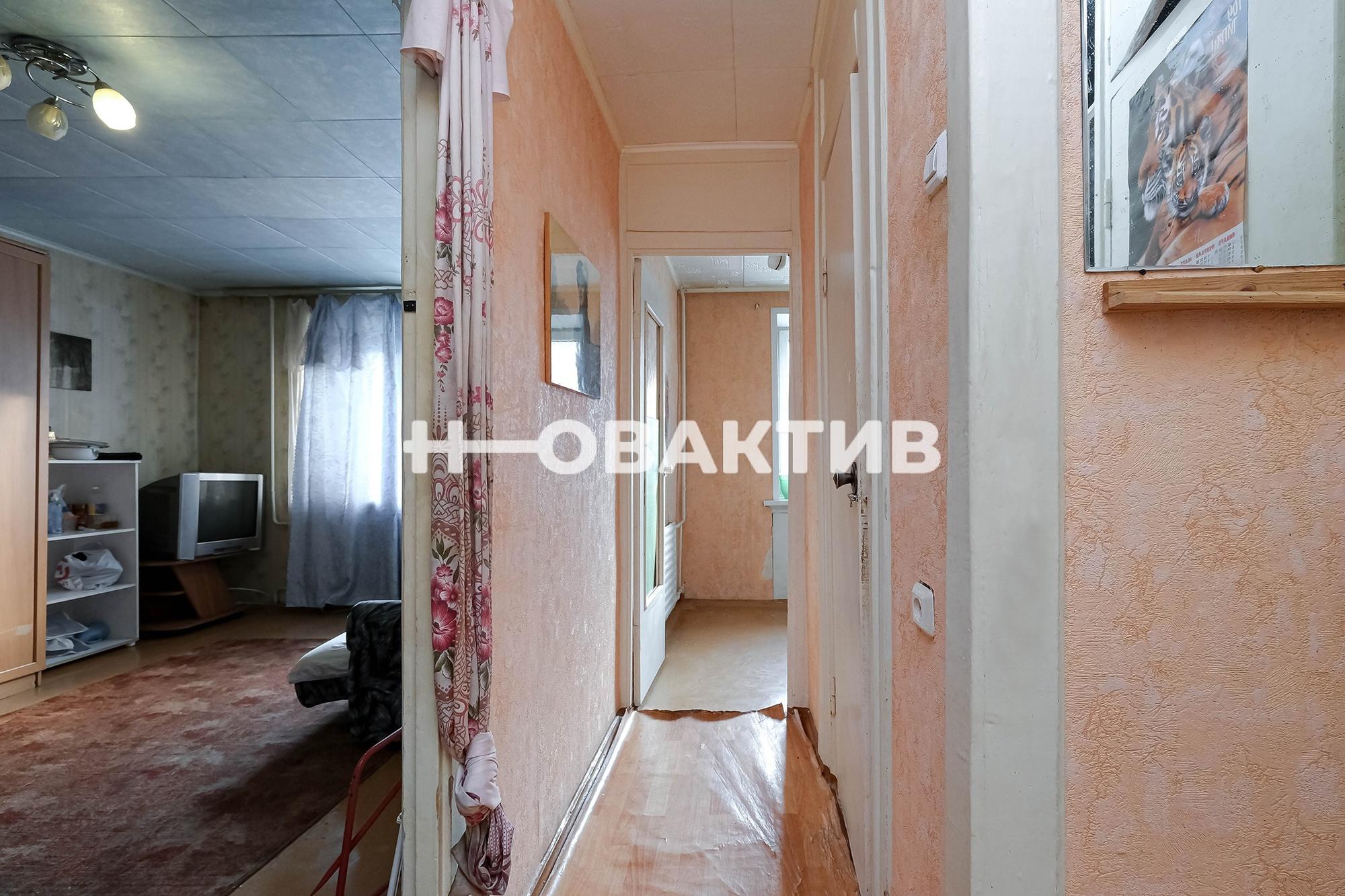 Купить квартиру за 2 440 000 рублей на Зорге, 36