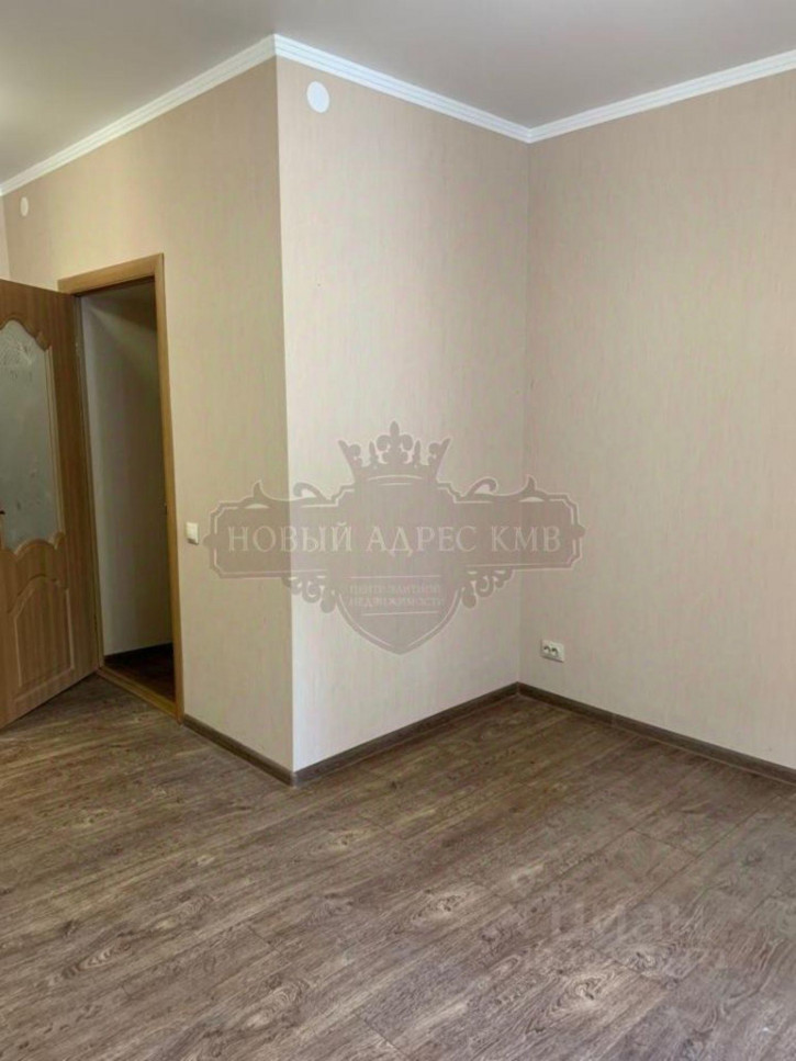 Офис проспект Калинина, 76,  д. 76
