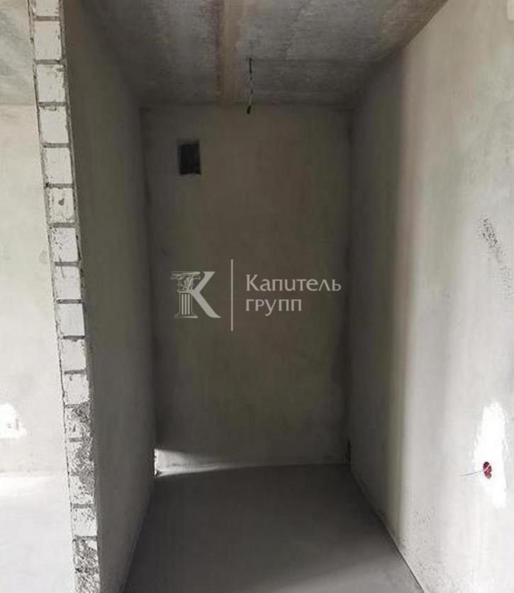 2-комн квартира улица Бирюзова, 6Б