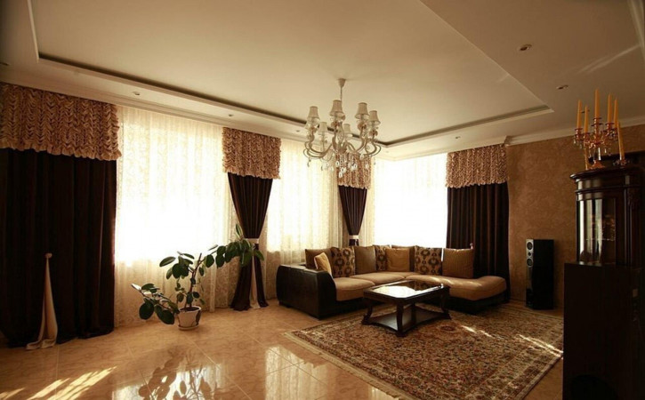 2-комн квартира улица Кати Соловьяновой, 84